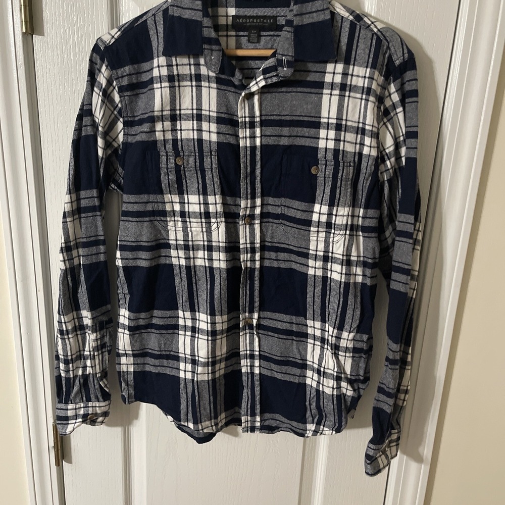 Aeropostale Small Navy Blue White Plaid Long Sleeve Button Down Shirt Pocket